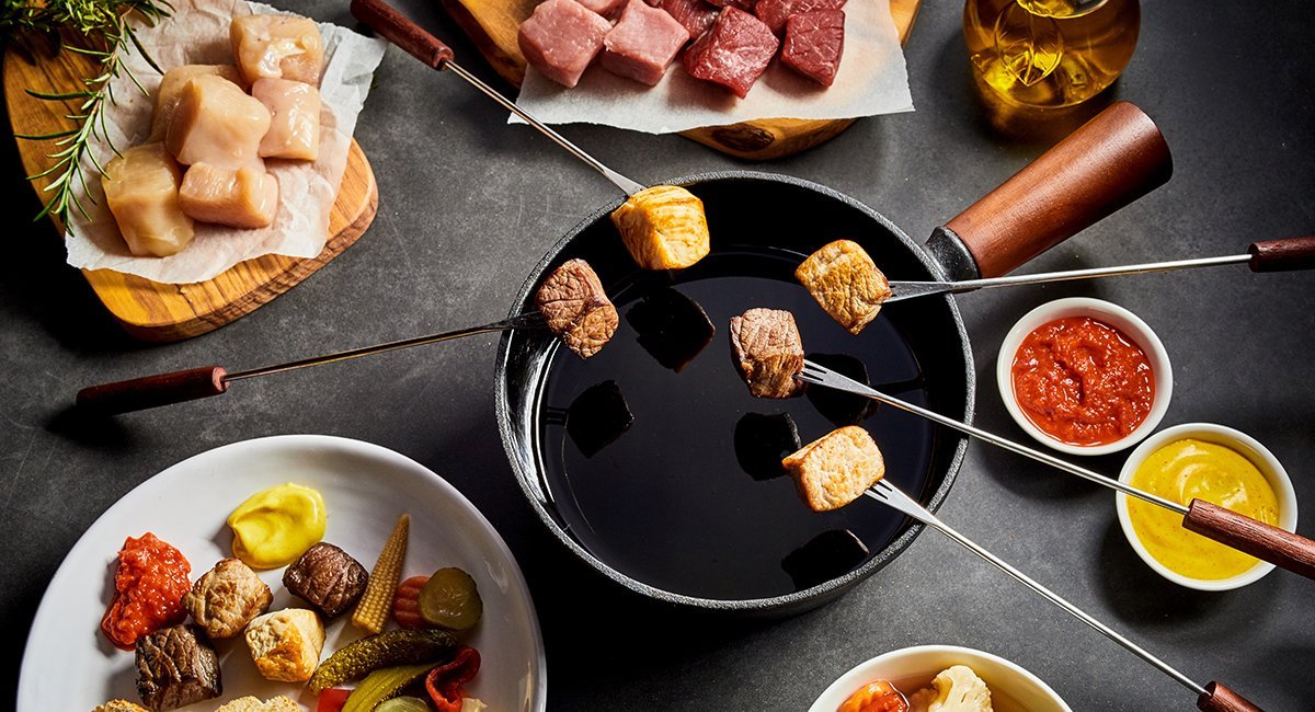 Leichte Weine zum Fleisch Fondue (klassisch oder chinoise) | Gustomo Shop