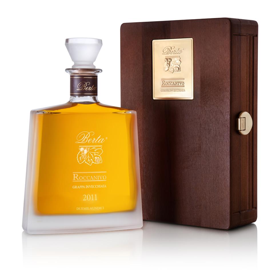 Distillerie Berta Grappa Roccanivo in edler Holzkiste Grappa